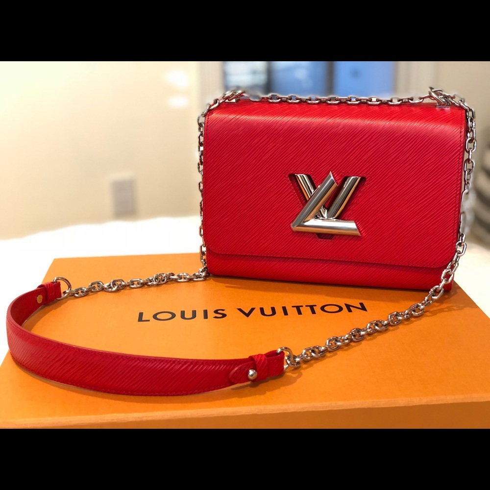 ❌❌SOLD❌❌ AUTHENTIC!!! BRAND NEW !! LV Twist MM